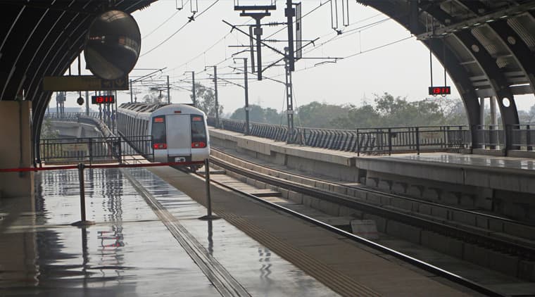 Delhi Neemrana Tour Package