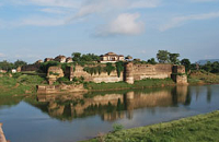 Madhavgad Fort
