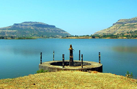 Tringalwadi Lake