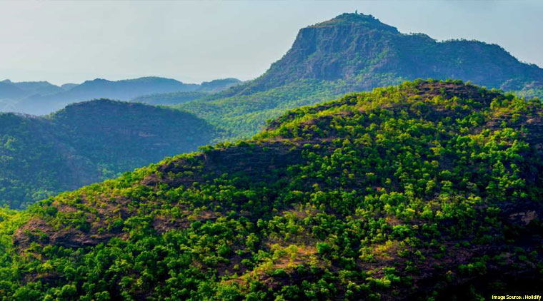 rajkot to pachmarhi tour package