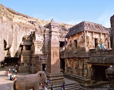 Ajanta Ellora Tour