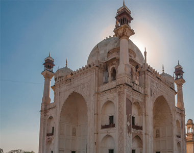 Golden Triangle Tour With Mumbai