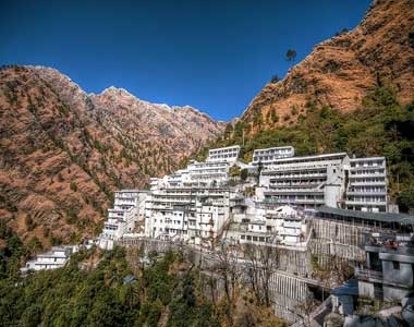 Vaishno Devi Yatra with Helicopter